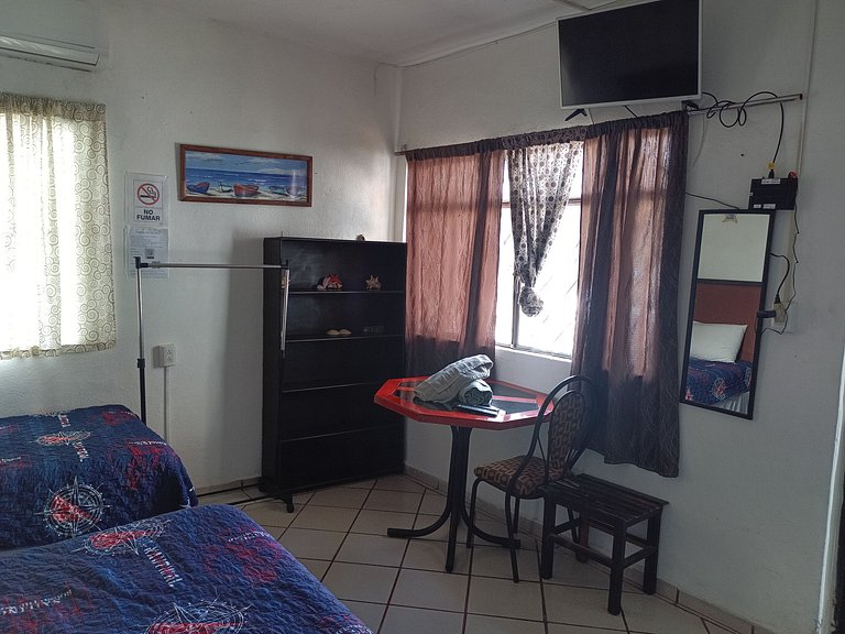 Safe, Affordable, and Central – Caracoles