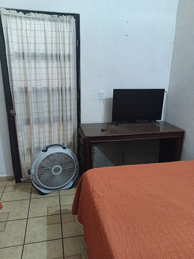 Affordable and Comfortable, Location, Delfines